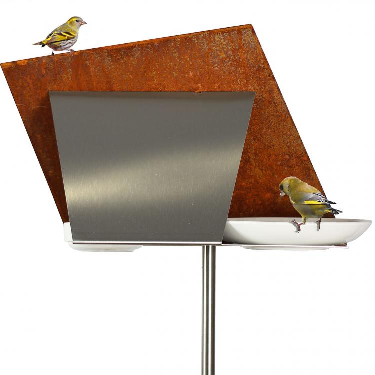VHT-16-Vbird-feeder-cortenstahl-stand