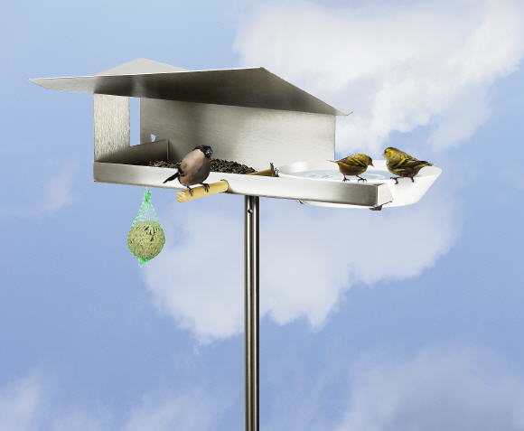 Vogelhaus - Vögel artgerecht füttern mit SILBERKRAFT — Silberkraft